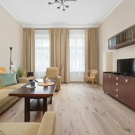 Daire Komfortowy Blisko Rzeki We Wroclawiu Z Biurkiem I Wanna By Renters *